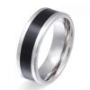 Herrenring mit Gravur "Blacktone" - (c) baslina.com