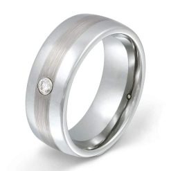Damenring mit Gravur "Hever"- (c) baslina.com