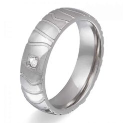 Damenring mit Gravur "Leticia" - (c) baslina.com