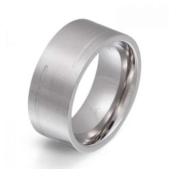 Herrenring mit Gravur "Loire" - (c) baslina.com