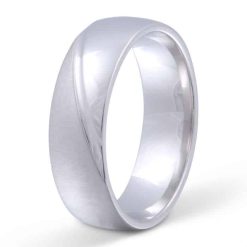 Herrenring mit Gravur "Morera"- (c) baslina.com