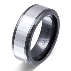 Herrenring mit Gravur "Tauri"- (c) baslina.com