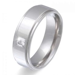 Damenring mit Gravur "Zeronie" - (c) baslina.com
