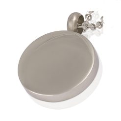 Anhänger mit Gravur "Magmar" inkl. Kette - (c) baslina.com