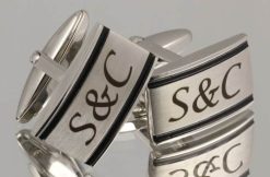 Manschettenknöpfe mit Gravur "Noppa" - (c) baslina.com