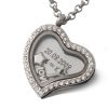 Medaillon mit Gravur und Charms "Veni"- (c) baslina.com