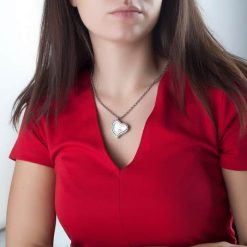 Medaillon mit Gravur und Charms 