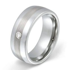 Damenring mit Gravur "Hever"- (c) baslina.com